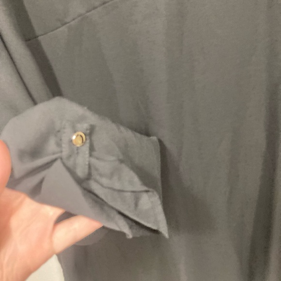 Black with White lace, 3/4 sleeve blouse size 2XL Sistar Brand.
Button down - Picture 9 of 9